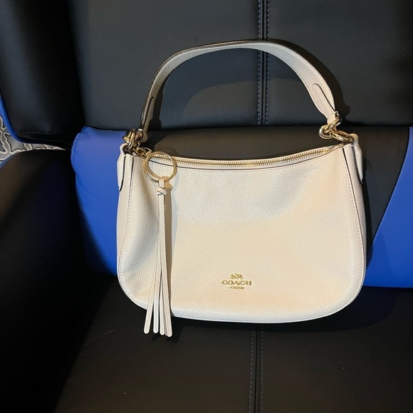 Coach Handbags - Coach Skylar Small Hobo Should Bag